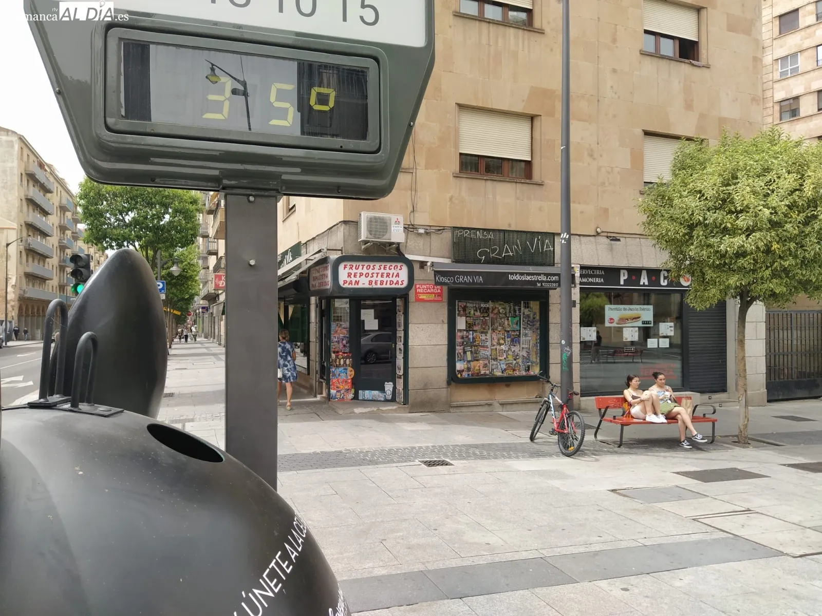 La ola de calor ha hecho que en Salamanca se alcancen hoy los 37 grados. Foto de David Sañudo