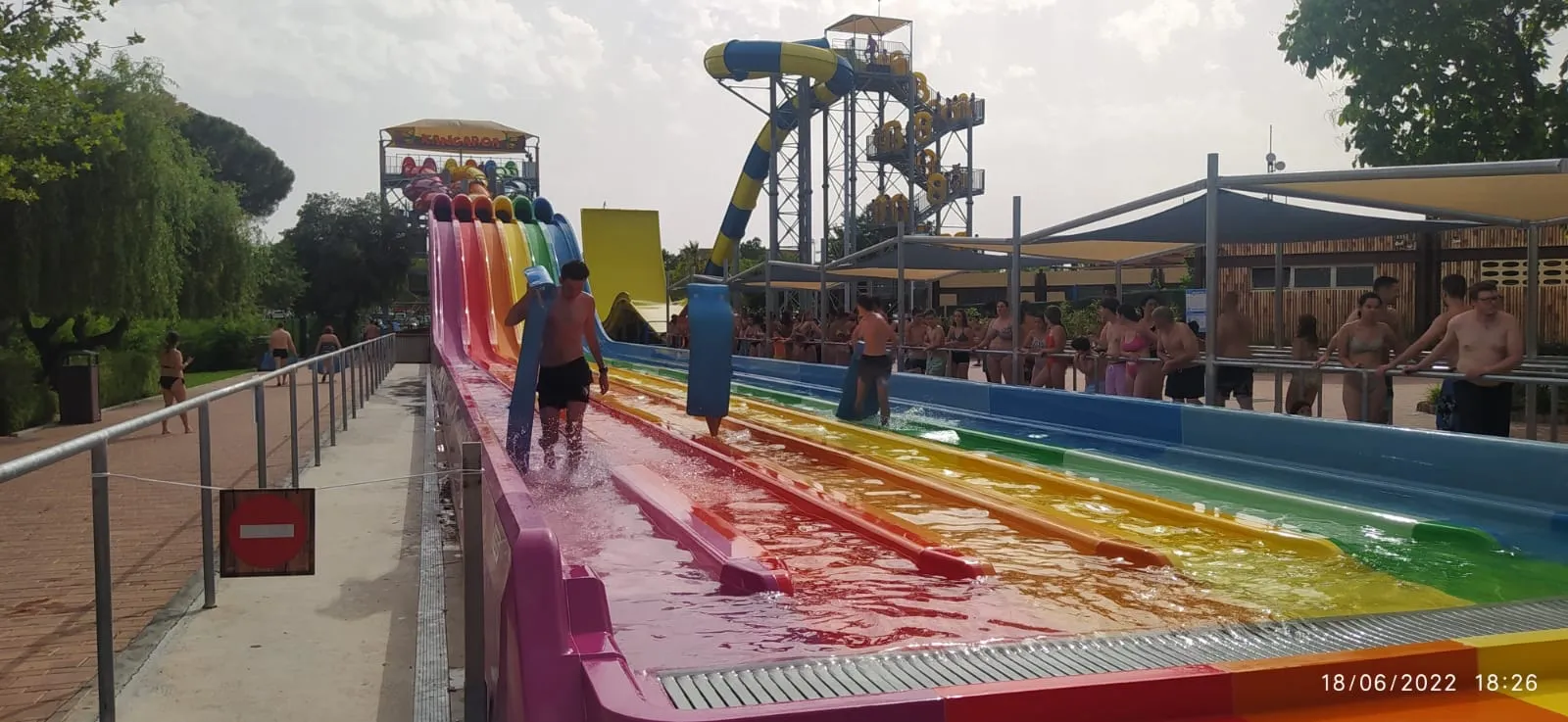 El CEO Miguel Delibes finaliza el curso con una excursión al parque Aquopolis