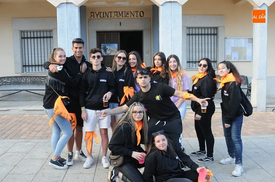 Ambiente en el pregón de fiestas de Navasfrías/ Fotos: Sergio Martín