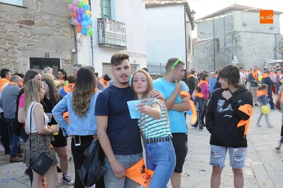Ambiente en el pregón de fiestas de Navasfrías/ Fotos: Sergio Martín