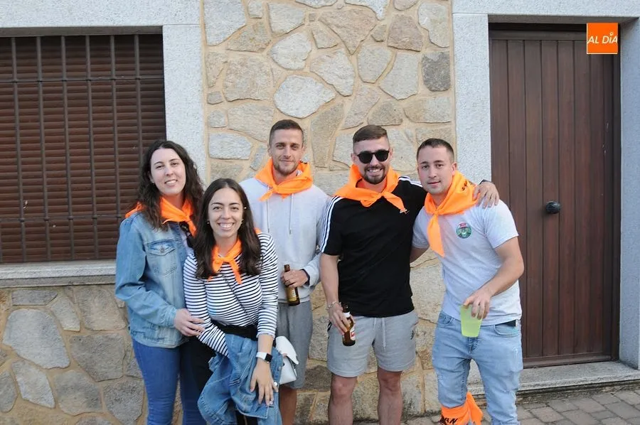 Ambiente en el pregón de fiestas de Navasfrías/ Fotos: Sergio Martín