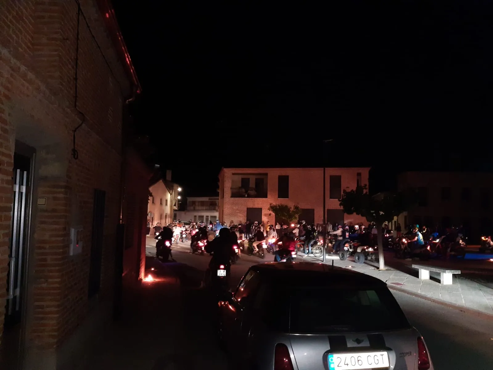 Villoria acogía una nueva ediciòn de su Quedada motera