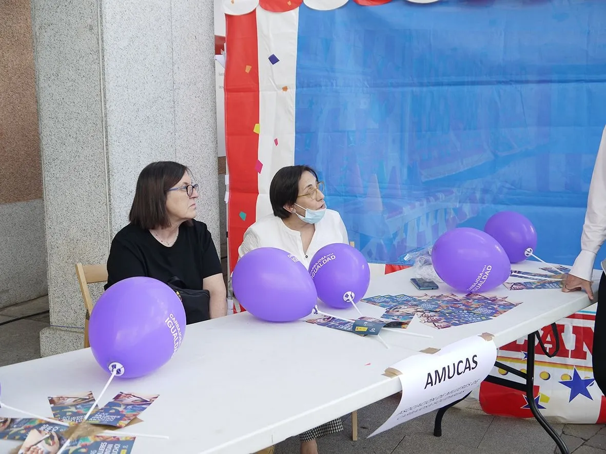 Foto 10 - Los m&aacute;s peque&ntilde;os disfrutan de la jornada Carbajosa por la Igualdad