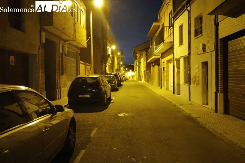 Una avería ha dejado sin luz a viviendas y negocios en varias calles de Peñaranda. Foto San Luis 