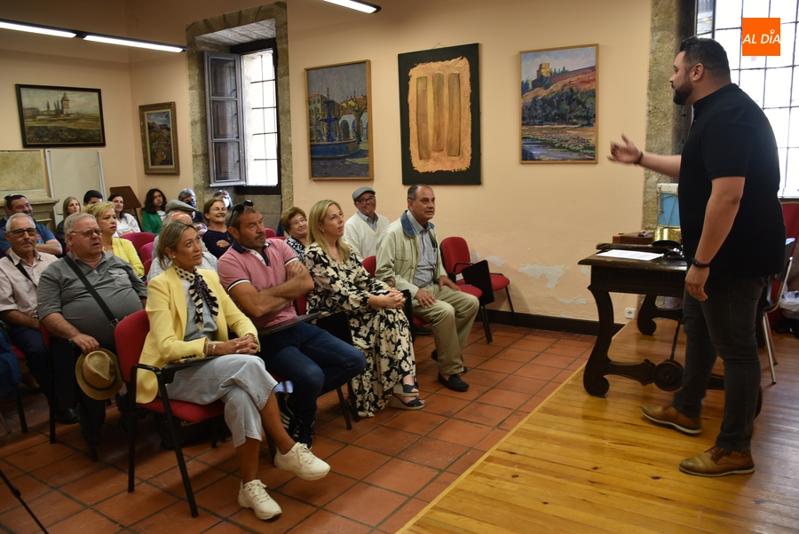 Foto 6 - Luis Antonio Pedraza ofrece un viaje musical para clausurar el curso de la Escuela de Tamborileros