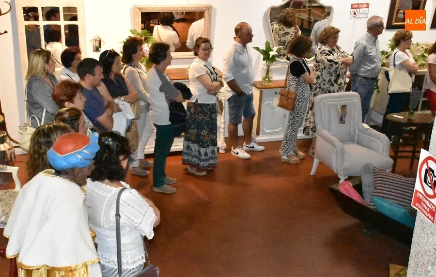 Foto 4 - Hasta un Rey Mago forma parte de la macroexposici&oacute;n de muebles del Taller de Restauraci&oacute;n