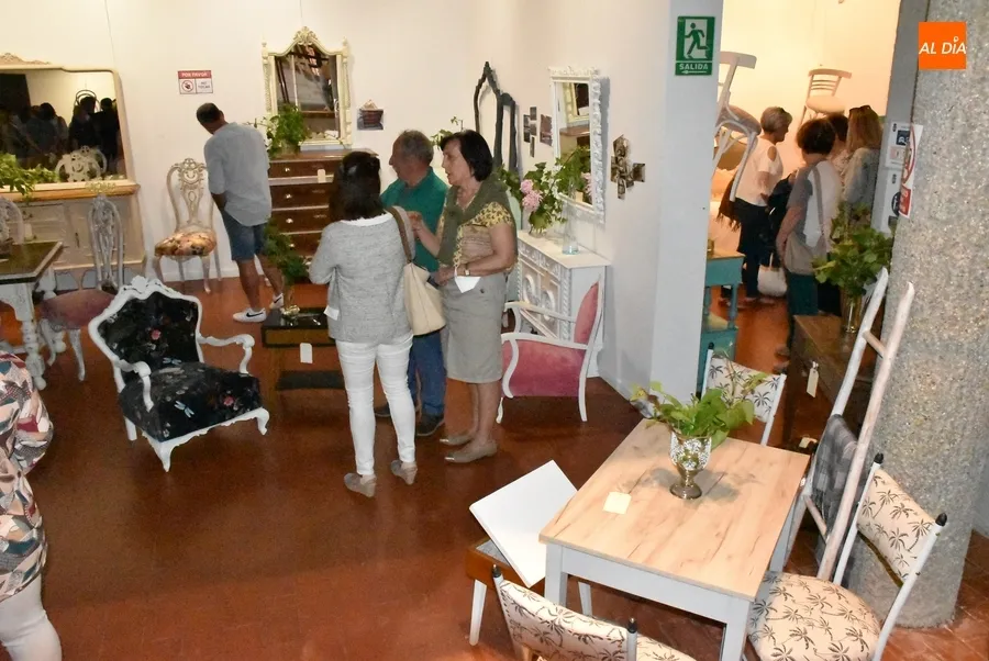 Foto 6 - Hasta un Rey Mago forma parte de la macroexposici&oacute;n de muebles del Taller de Restauraci&oacute;n