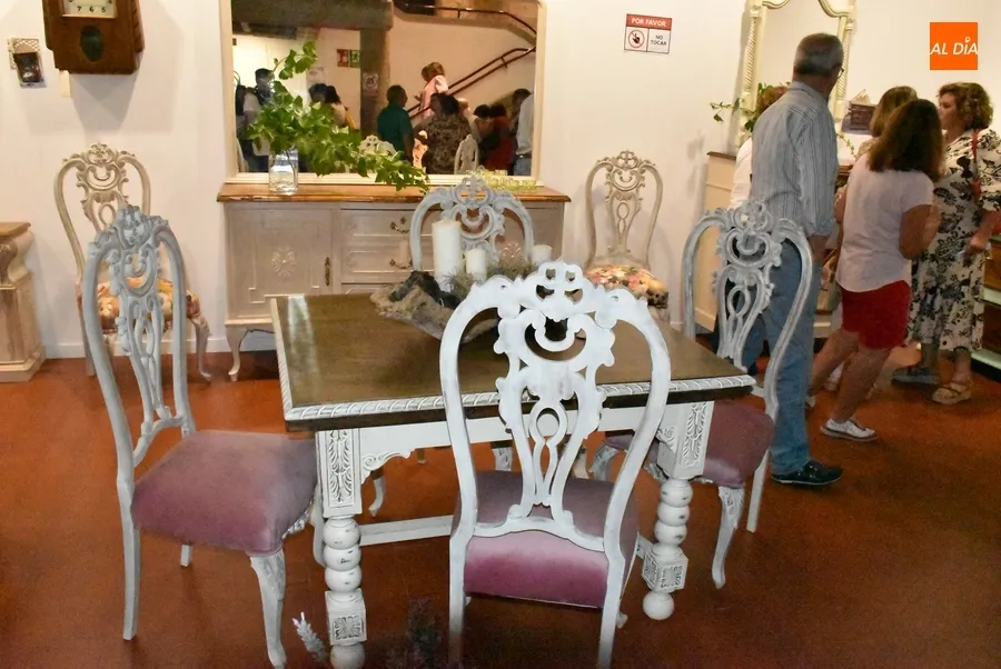 Foto 10 - Hasta un Rey Mago forma parte de la macroexposici&oacute;n de muebles del Taller de Restauraci&oacute;n