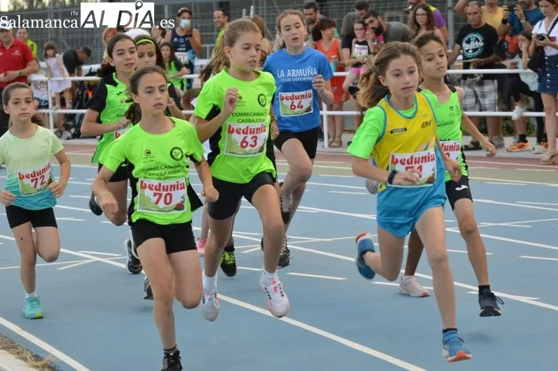 Foto 14 - Carbajosa no se pierde una gran Carrera Sunset 2022