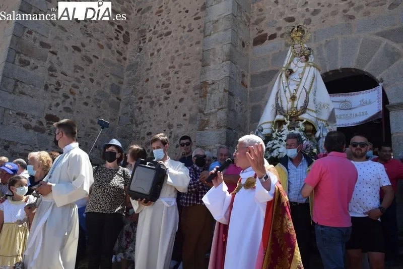 Foto 4 - Vuelta a la normalidad en la Romer&iacute;a de Valdejimena con cientos de devotos