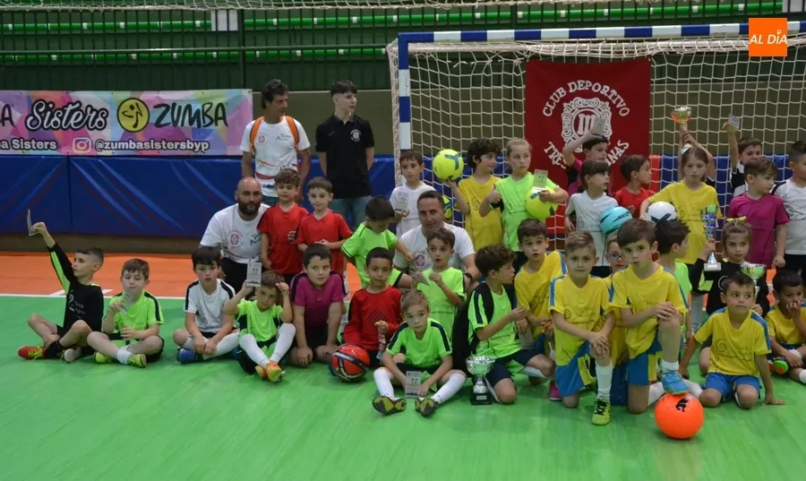 Foto 3 - El III Columnas pone el broche al curso con la concurrida jornada de finales de su Liga Prebenjam&iacute;n