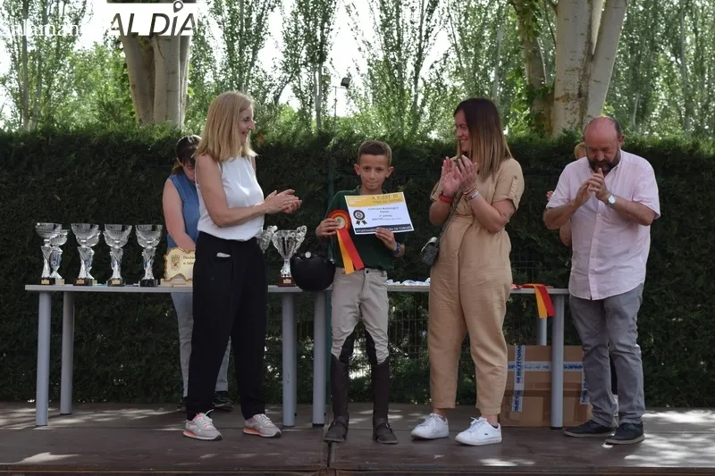 Foto 25 - Entrega de premios de los concursos morfol&oacute;gicos de la Feria de San Antonio