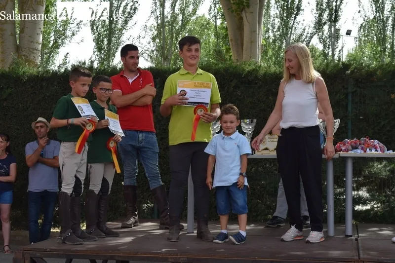 Foto 22 - Entrega de premios de los concursos morfol&oacute;gicos de la Feria de San Antonio