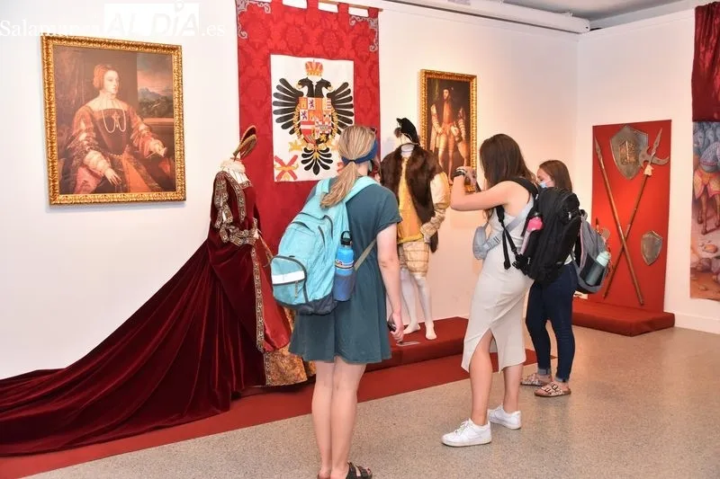 Exposición 'Trajes del Siglo de Oro' en el Palacio de Congresos
