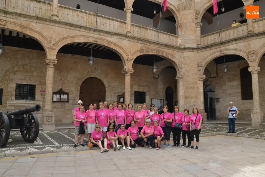 Foto 2 - El taller de gimnasia de Amanecer festeja el final del curso