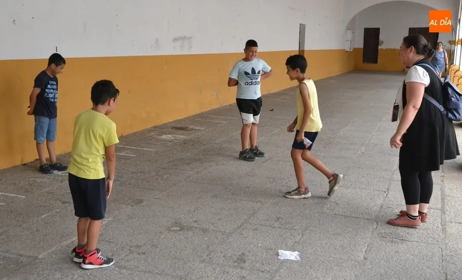 Foto 11 - Los ni&ntilde;os protagonizan la nueva jornada de la Semana de la Caridad