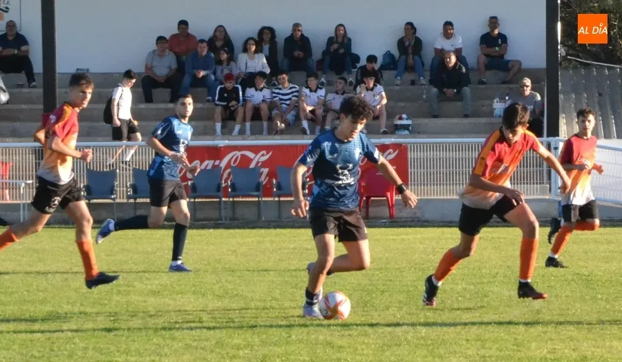 Foto 6 - El Diocesano de C&aacute;ceres completa la final del Torneo Juvenil de f&uacute;tbol
