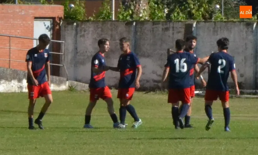 Foto 6 - El t&iacute;tulo del I Torneo Juvenil en homenaje a Miguel Gonz&aacute;lez Barbero se marcha a C&aacute;ceres