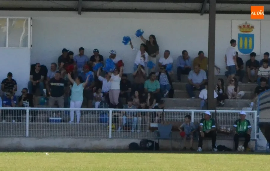 Foto 5 - El t&iacute;tulo del I Torneo Juvenil en homenaje a Miguel Gonz&aacute;lez Barbero se marcha a C&aacute;ceres