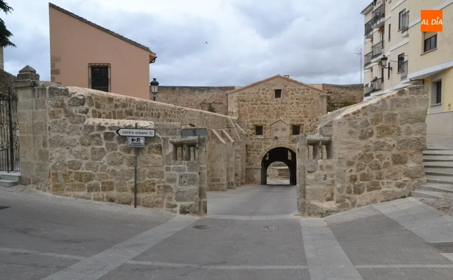 Foto 10 - As&iacute; luce la Puerta de La Colada libre ya de andamios