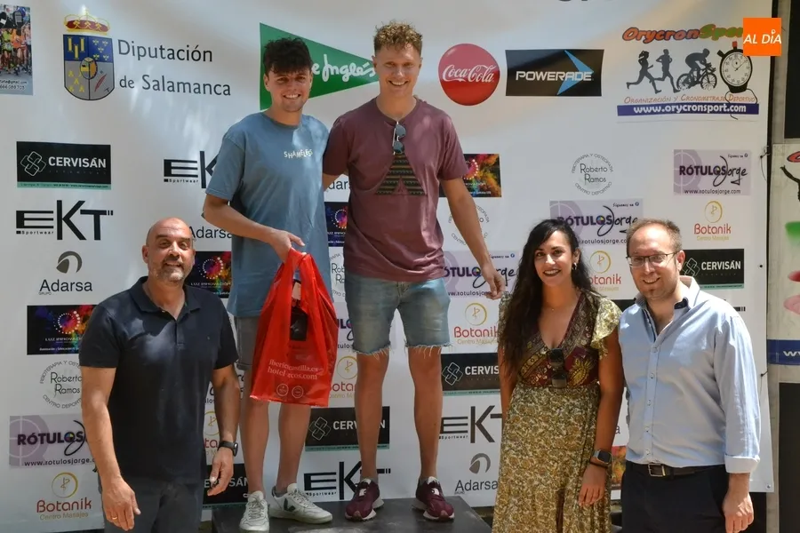 Foto 7 - &Oacute;scar Herrero (dando una exhibici&oacute;n) y la mirobrigense Mar&iacute;a Renilla se llevan el V Duatl&oacute;n Cross