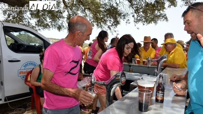 La fiesta campera incluyó el encierro de dos vaquillas por el Monte