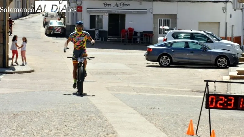 Mucha participación en la VIII Marcha BTT de Lumbrales