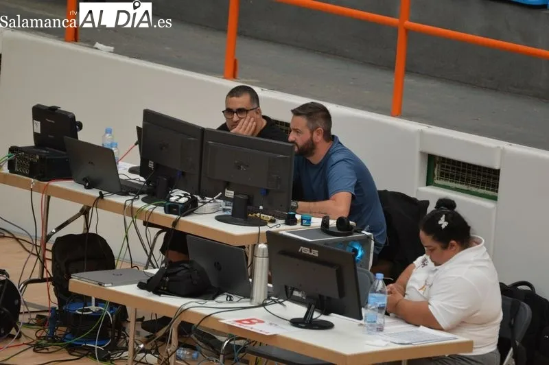Foto 9 - 200 levantadores se dan cita en La Alamedilla para el Campeonato de Espa&ntilde;a Absoluto de Halterofilia