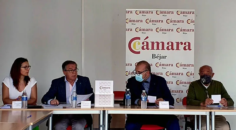 Foto 2 - Buenaventura Velasco Guti&eacute;rrez revalida, por cuarta vez, su mandato al frente de la C&aacute;mara de Comercio de B&eacute;jar 