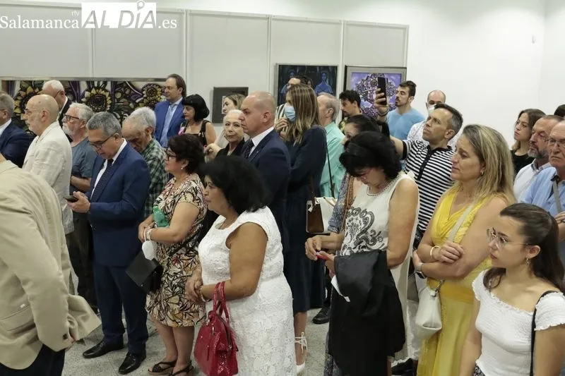 Jornada inaugural de la exposición 'El artista tras el telón' en el Palacio de Congresos. Foto de David Sañudo