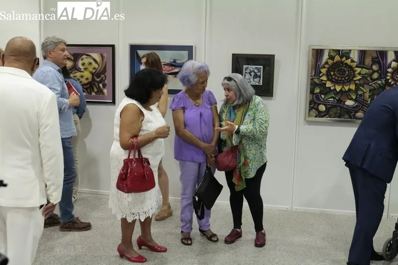 Jornada inaugural de la exposición 'El artista tras el telón' en el Palacio de Congresos. Foto de David Sañudo