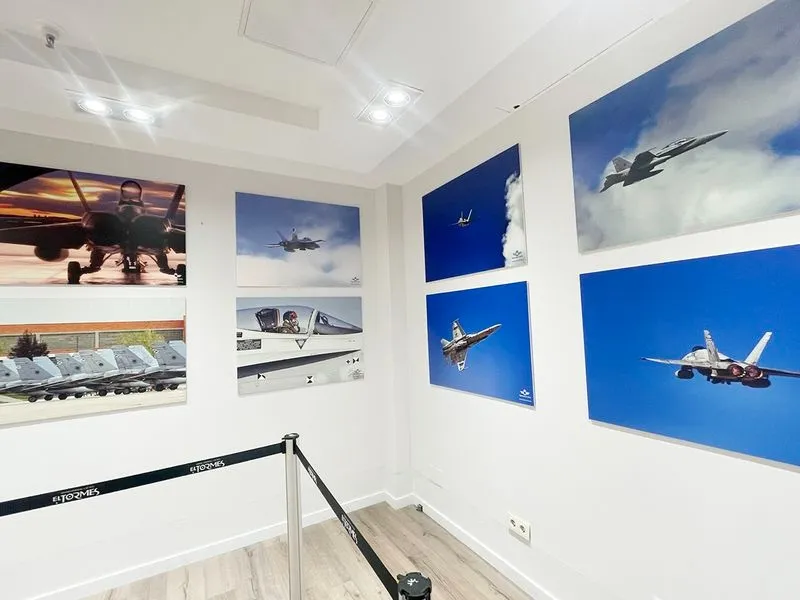 Exposición de fotografías en el Centro Comercial El Tormes