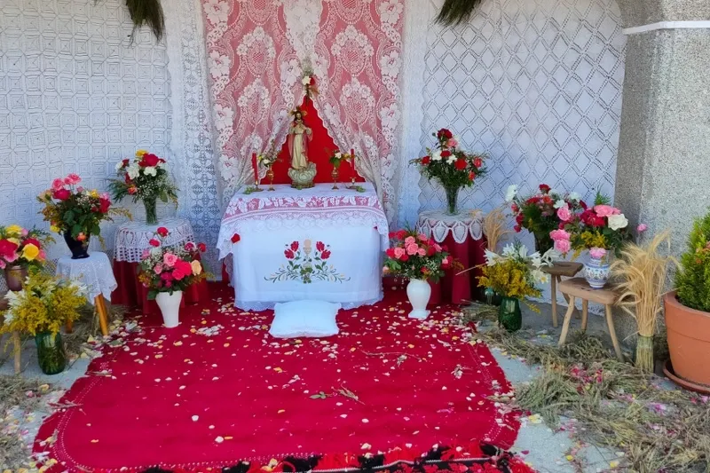 Alaraz, Santiago de la Puebla Macotera han vivido este domingo la vuelta de la festividad del Corpus