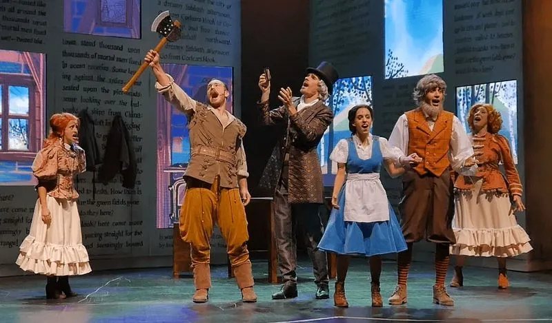 Una de las escenas del musical 'La Bella y la Bestia', que se podrá ver en Salamanca