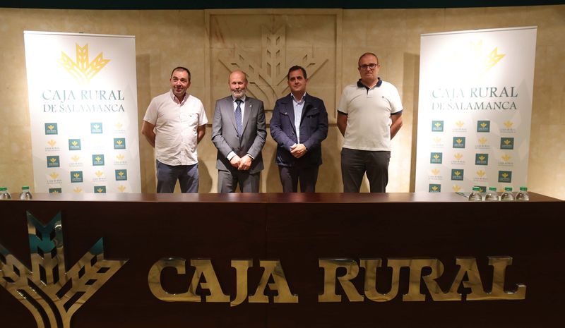 Firma de los acuerdos de colaboración entre Caja Rural y ASAJA, COAG y UPA