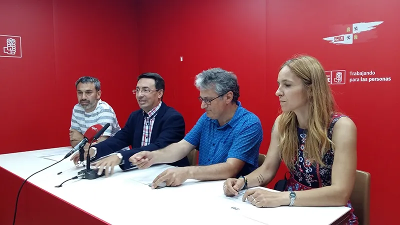 Foto 2 - El PSOE exige a la Junta que en La Alberca y Ledesma se impartan estudios de Bachillerato y FP a partir del pr&oacute;ximo curso