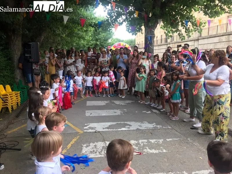 Foto 4 - Graduaci&oacute;n de los ni&ntilde;os del Centro Infantil Villa San Agust&iacute;n 