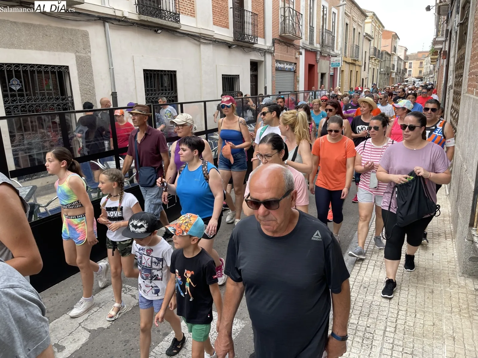 La Plaza de España se convertía en el gran punto de encuentro para iniciar un recorrido por el entrono de la ciudad