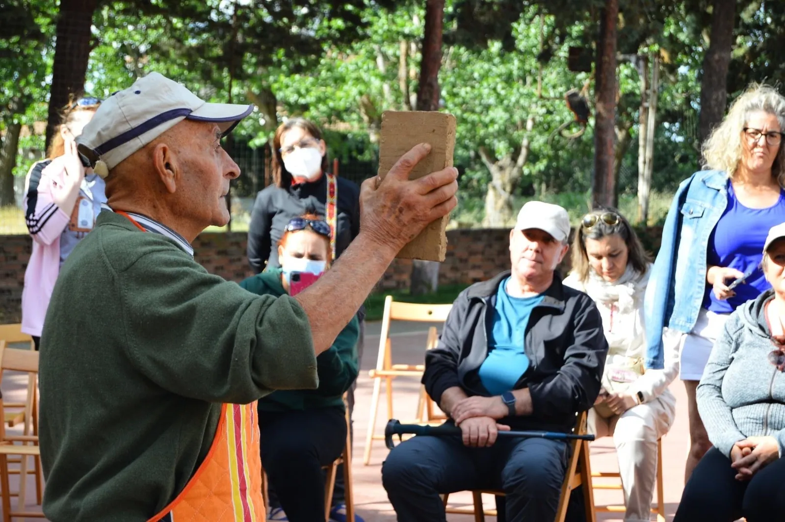 La cuarta Ruta de la asociación Nordeste de Salamanca descubría los oficios artesanos históricos de Babilafuente y Villoruela