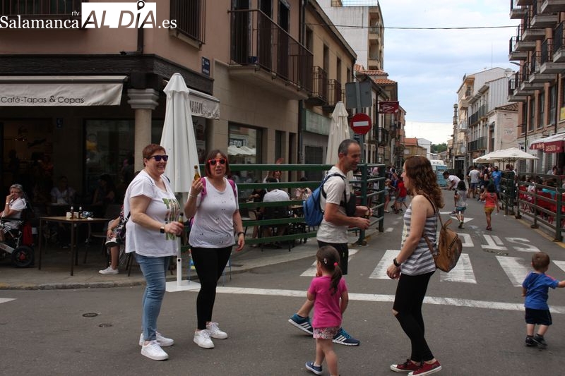 El encierro de carretones llenó de alegría las calles de Vitigudino 