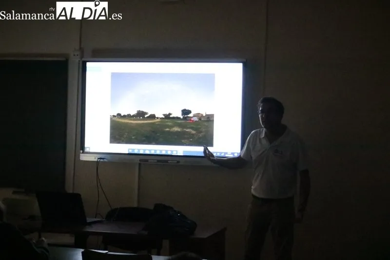 El IES Ramos del Manzano dedica una jonrada a la observación astronómica / CORRAL