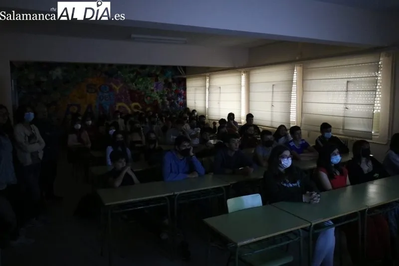 El IES Ramos del Manzano dedica una jonrada a la observación astronómica / CORRAL