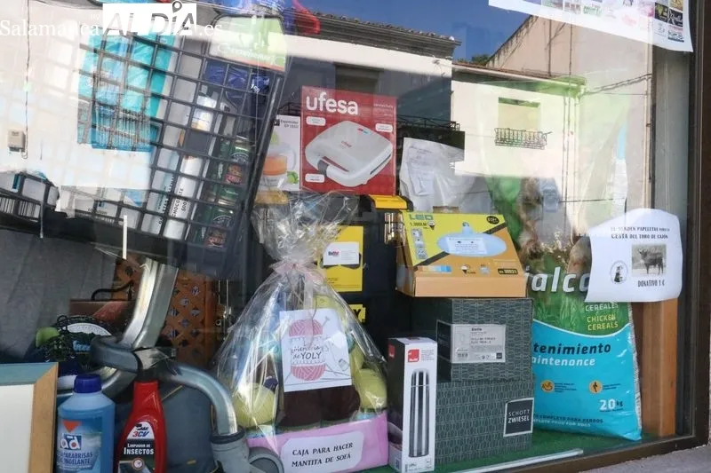 Esparate de productos de la cesta en Saneamientos José Martín, en la calle San Roque