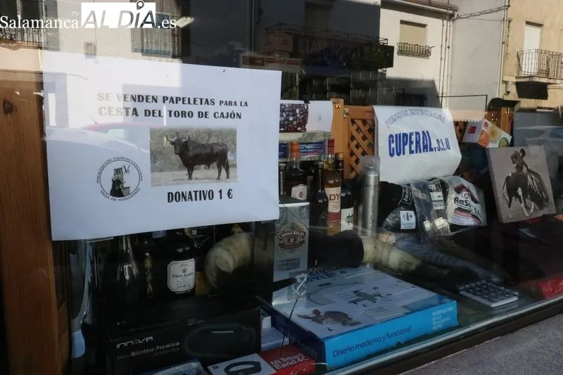 Esparate de productos de la cesta en Saneamientos José Martín, en la calle San Roque