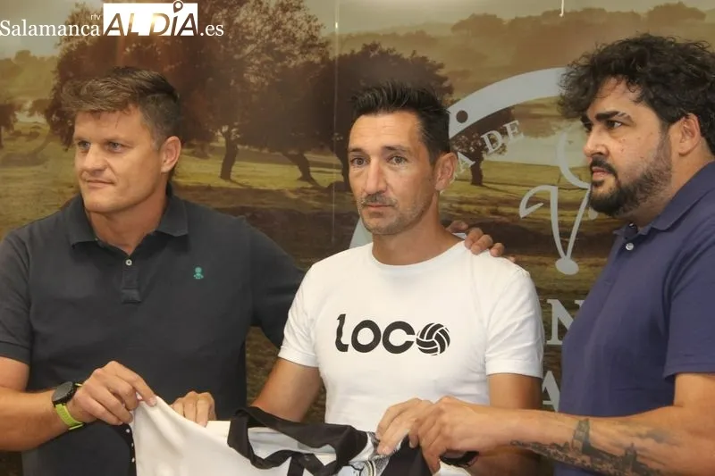 Foto 2 - Ra&uacute;l Casa&ntilde;: "Tenemos un objetivo claro que es el de la salvaci&oacute;n y luego ya miraremos otras metas"