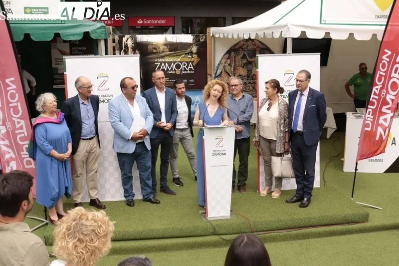 Presentación en la plaza de los Bandos de la Feria Internacional del Queso Fromago. Foto de David Sañudo