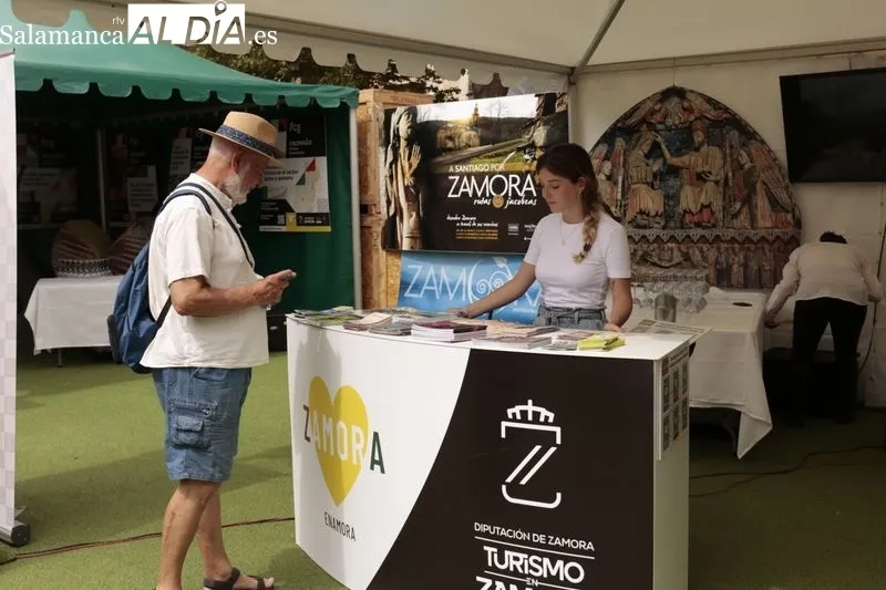 Presentación en la plaza de los Bandos de la Feria Internacional del Queso Fromago. Foto de David Sañudo