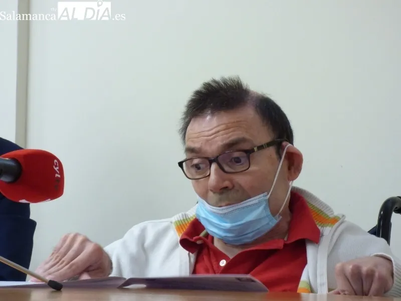 Pedro Borreguero lee el Manifiesto del XXI Día Regional de ASPACE CYL.