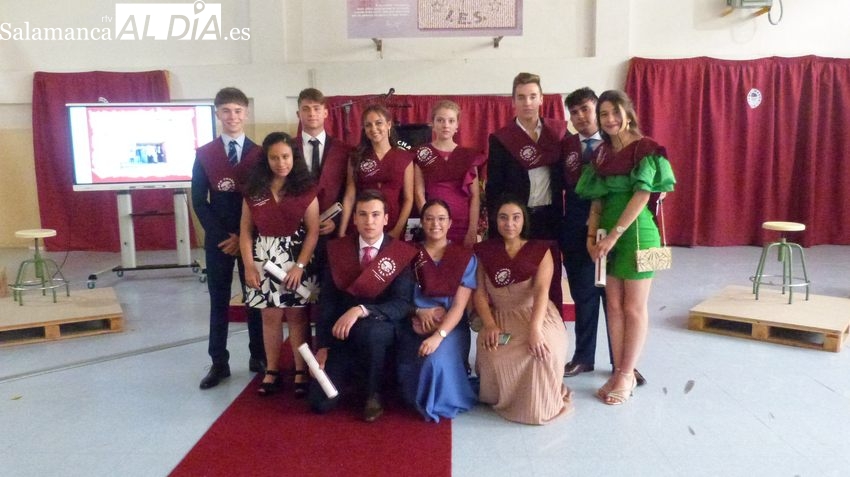 Ceremonia de graduación de alumnos de 2º de Bachillerato del IES Campo Charro 
