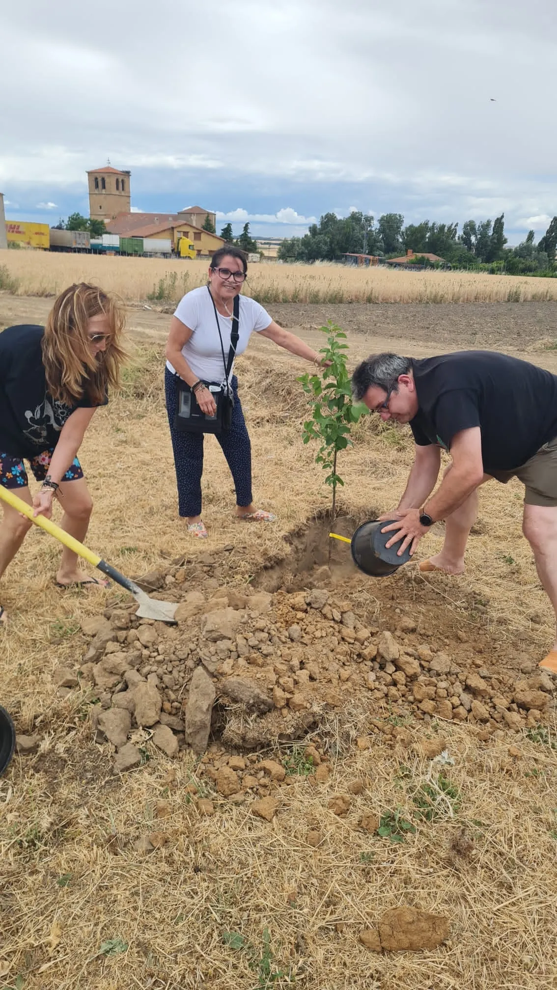 El Pedroso de la Armuña se ha unido al proyecto provincial 'Arbolar'